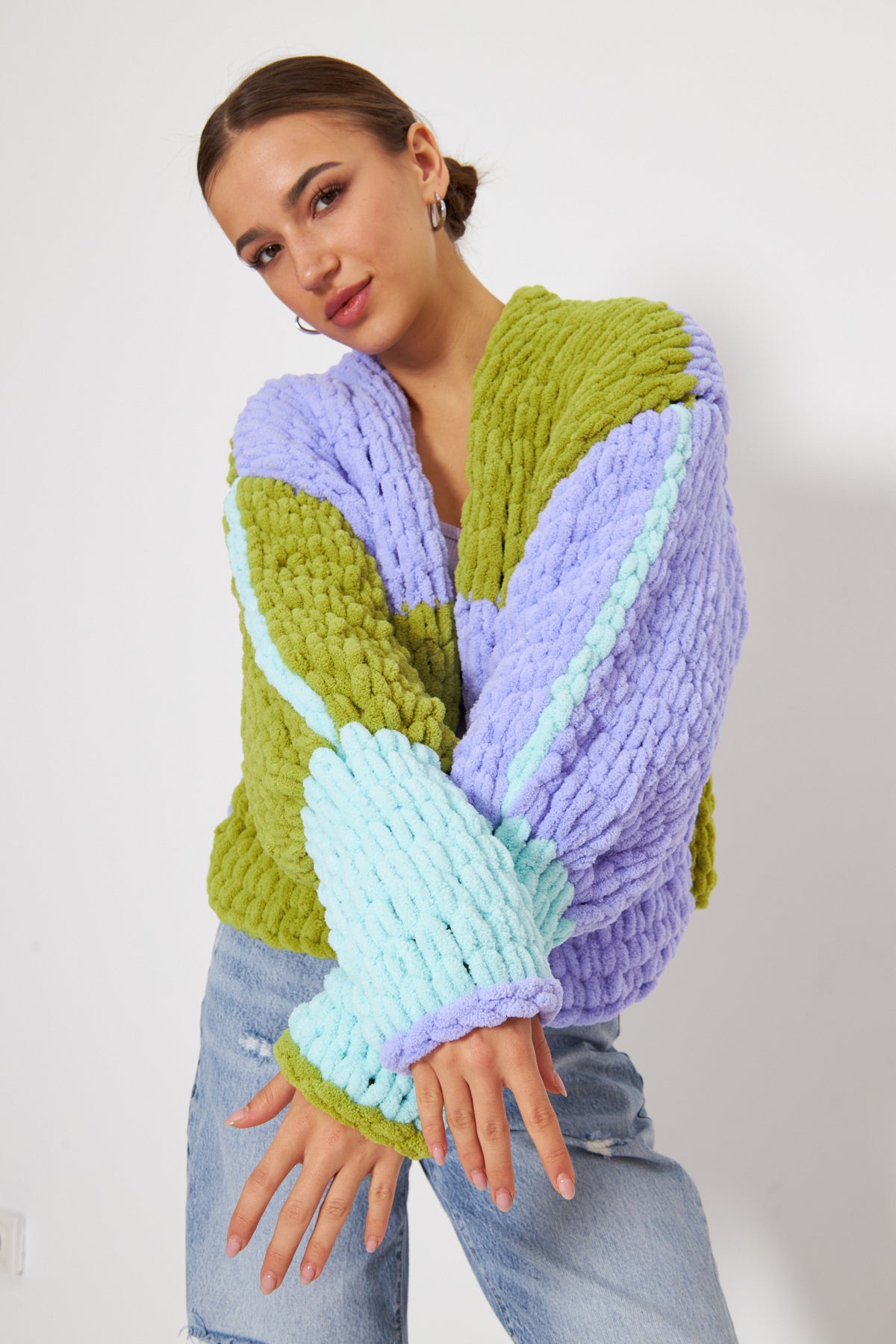 BEA- PURPLE GREEN COLOR KNIT CARDIGAN